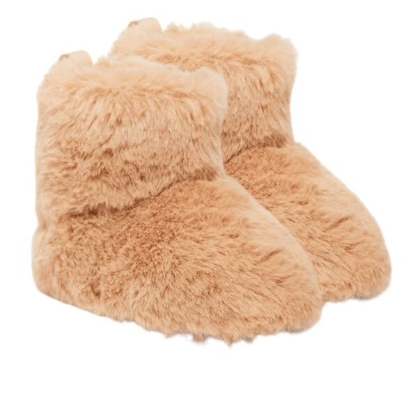 Old Navy Faux-Fur Booties Baby Pink Pull-On Plush Soft Flexible 6 to 9 months - Picture 1 of 5
